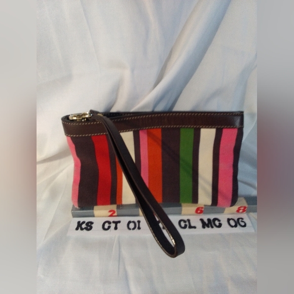 Kate Spade Wristlet Cosmetics Mini § - Picture 1 of 7
